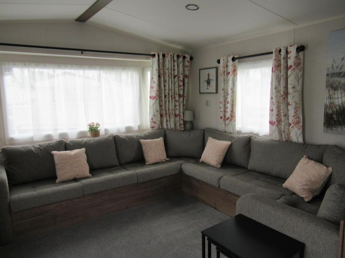 Chichester Lakeside Self-Catering Holiday Home Kültér fotó