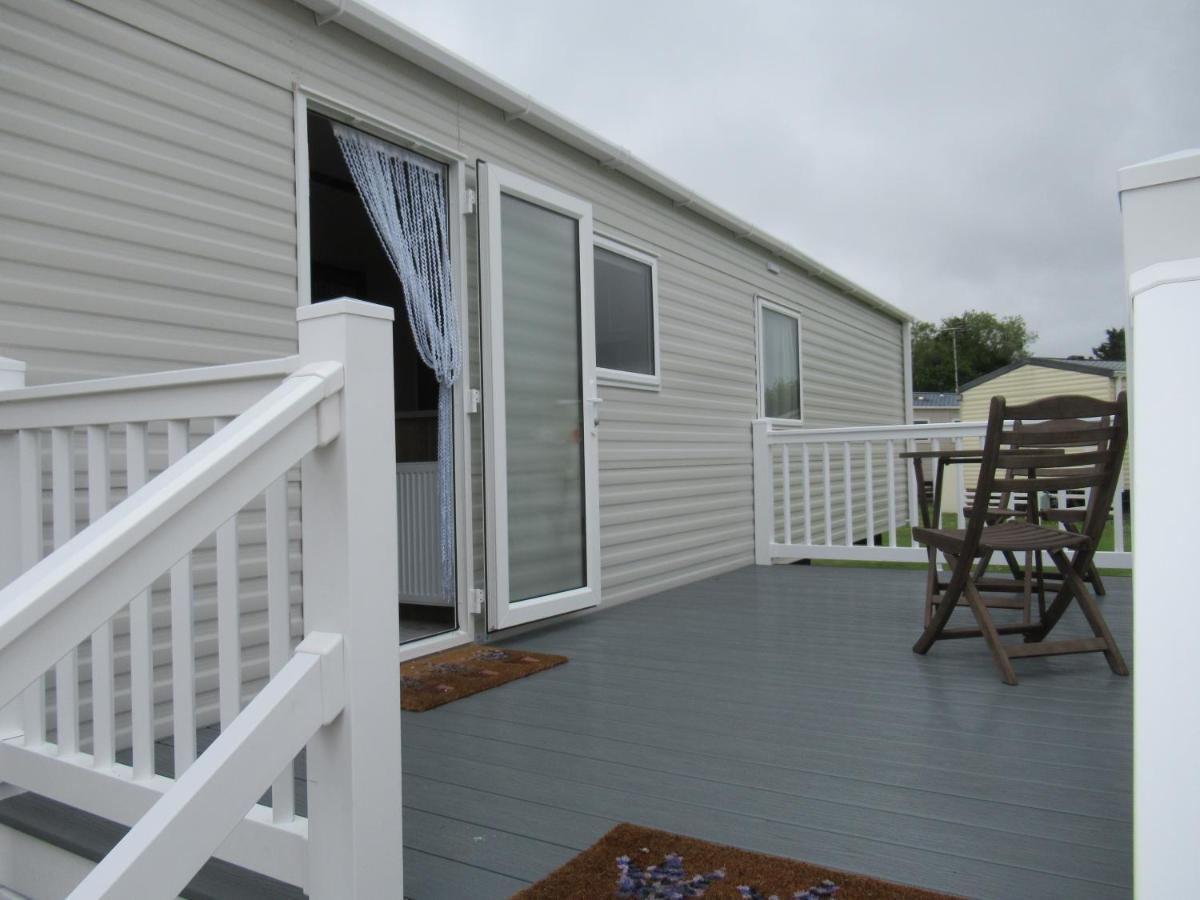 Chichester Lakeside Self-Catering Holiday Home Kültér fotó